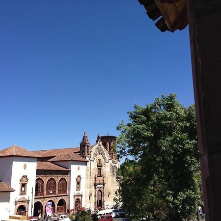 Posada De San Agustin Pátzcuaro Buitenkant foto