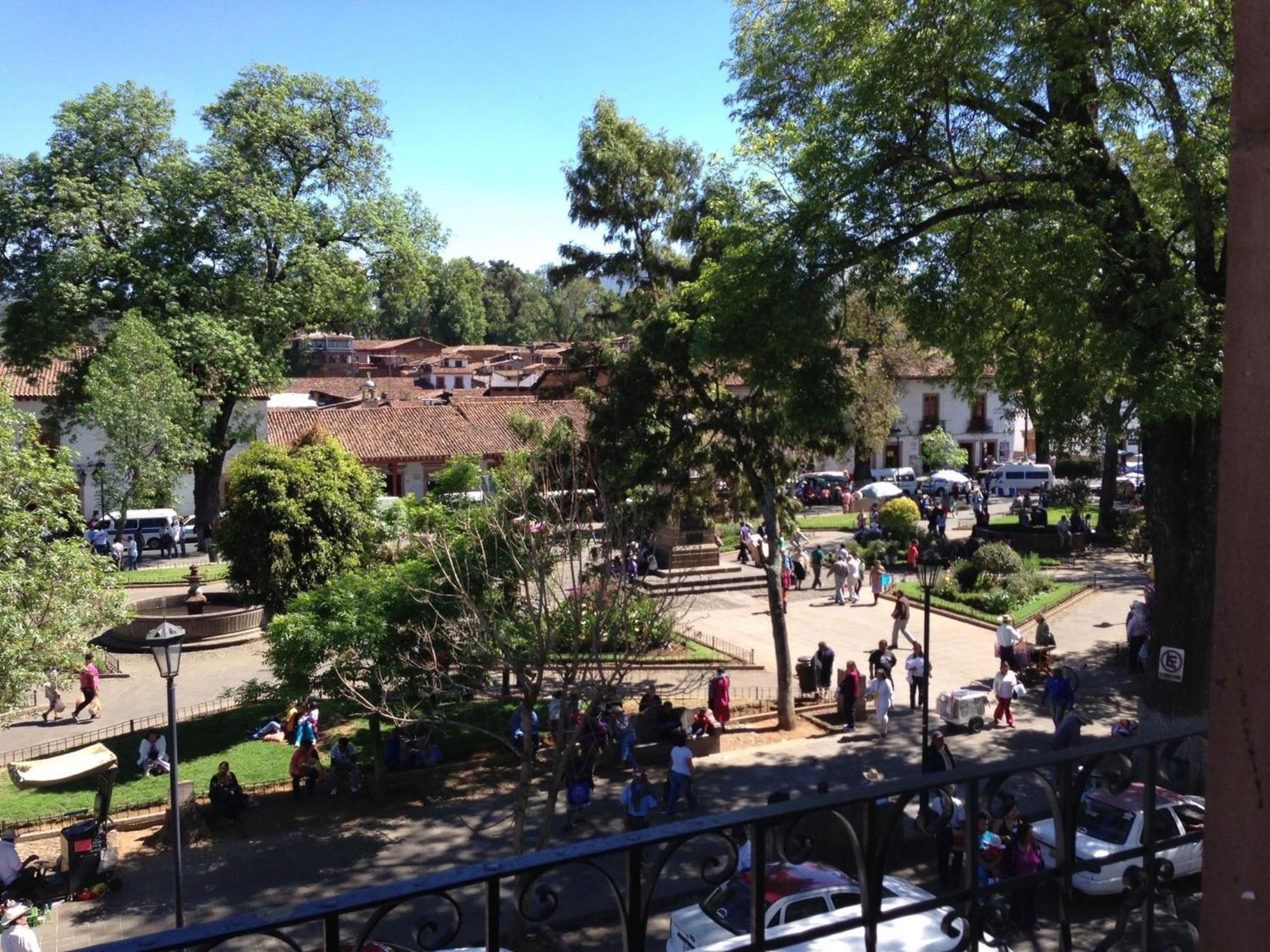 Posada De San Agustin Pátzcuaro Buitenkant foto